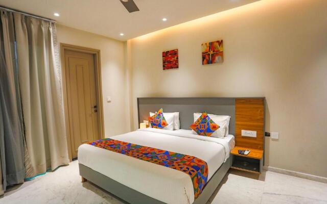 FabExpress Aroma Corporate Suites