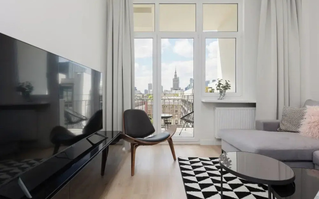 City Panorama by Renters Prestige