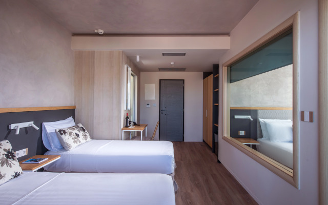 Corissia Beach Hotel