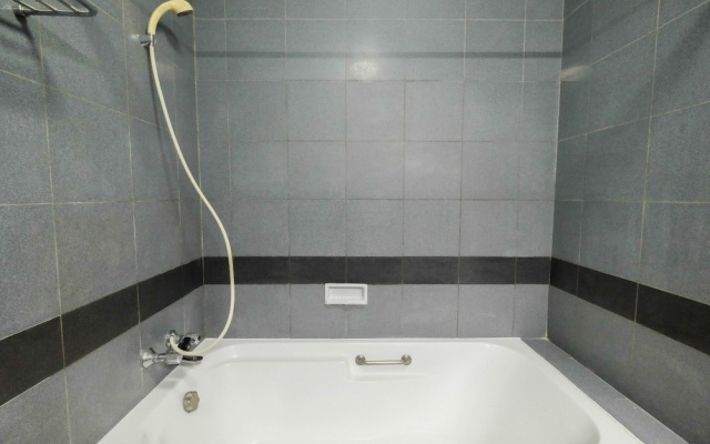 Fully Furnished and Cozy 2BR at Pondok Klub Villa Apartment