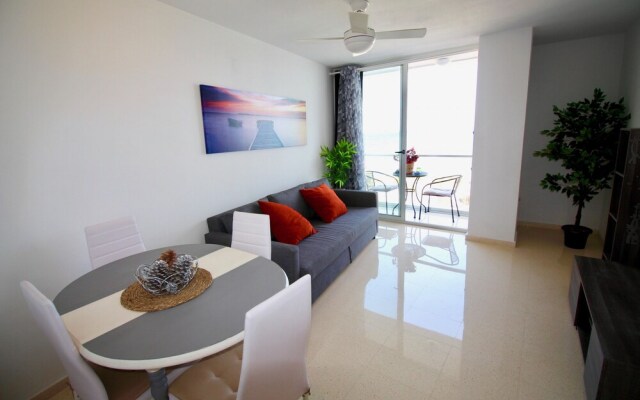 Apartamento Postiguet con Balcón