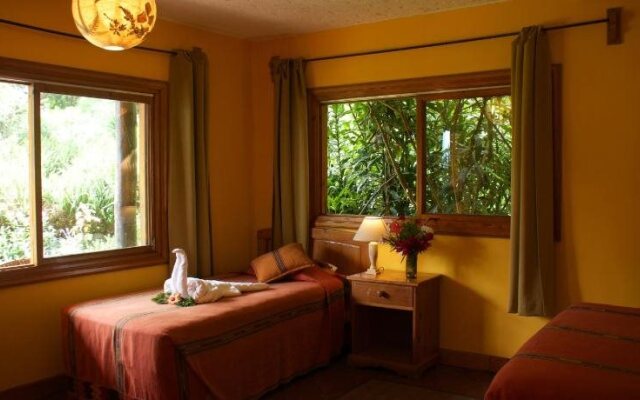 Hotel y Restaurante Bambu