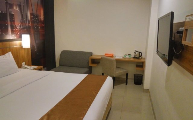 Hotel Bliss Soetta Semarang