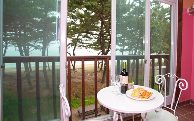Taean Satbyeol Iyagi Pension
