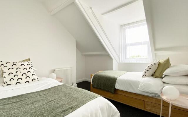 89 St. John's Road Terrace House