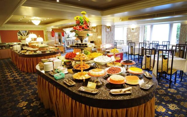 Golden China Hotel
