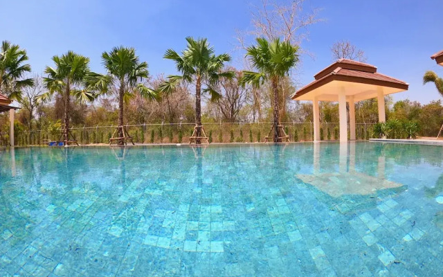 Isan Golf & Adventure Hotel