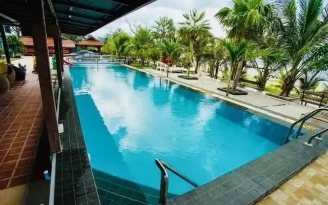 Veerada Boutique Home