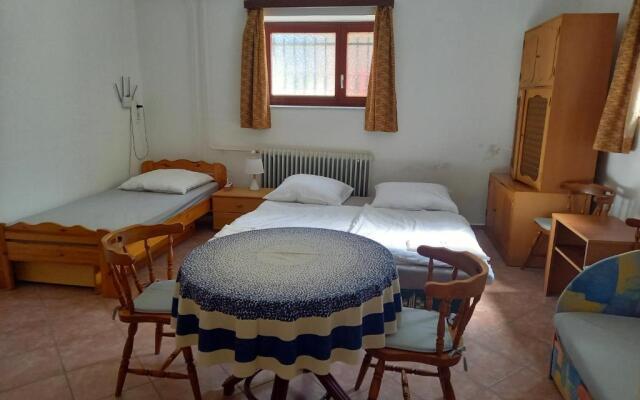 Imola Apartman