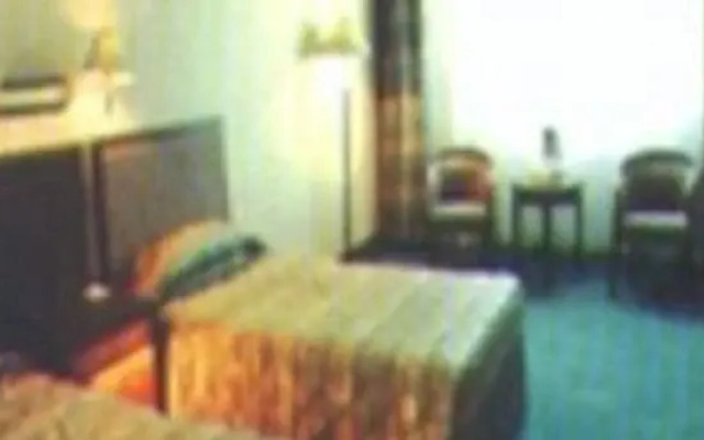 Dalian Guoxin Hotel