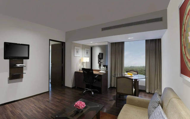 Grand Mercure Vadodara Surya Palace Hotel