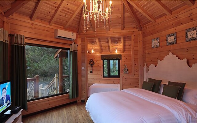 Yunfeng Treehouse