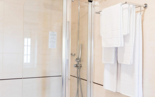 Aveiro Center Hotel