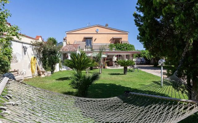 Villa Erika with private garden