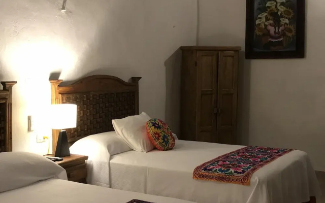 Hotel Real Colonial