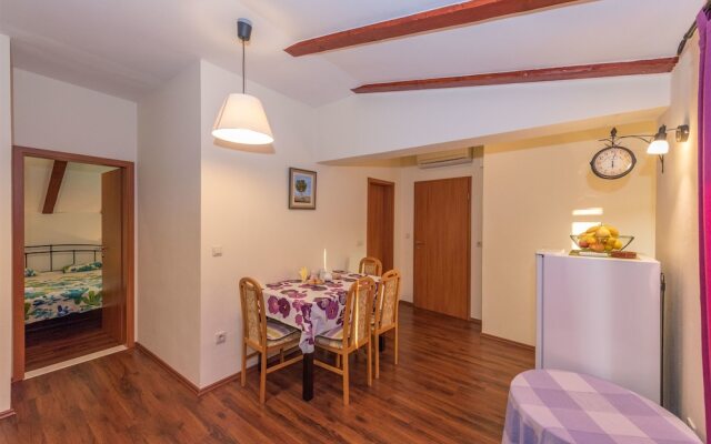 Apartments Josip