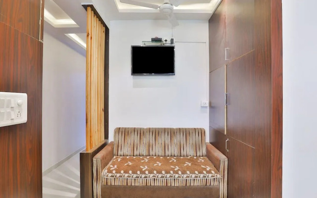 OYO 5476 Hotel Sunrise