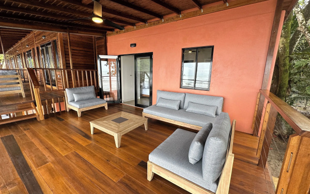 Mt. Plaisir Estate Hotel