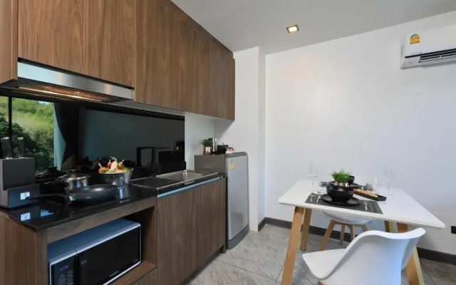 Naiharn Loft near Beach UTL B325