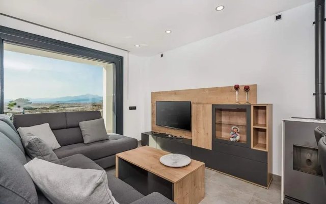 NEW 2020 - Villa Corb Mari I