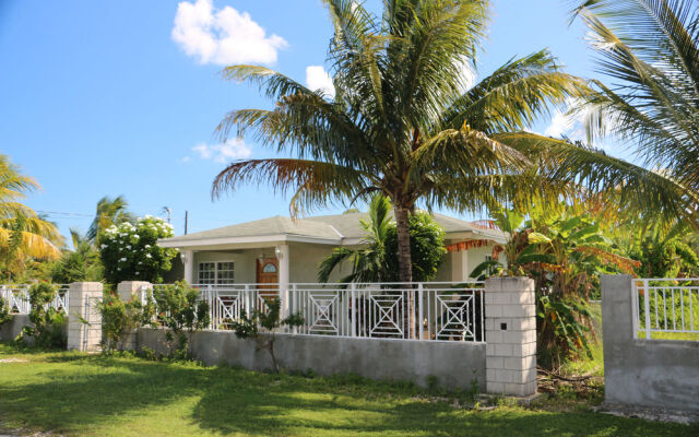 Bootle Bay Garden Cottage
