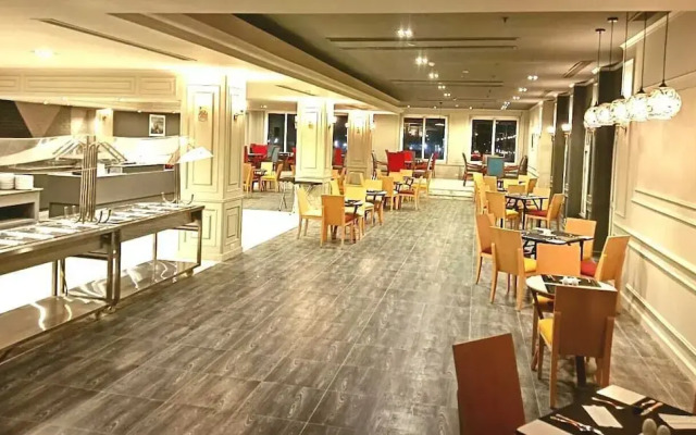 oriental grand plaza