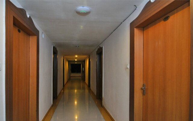 OYO 2945 Hotel Park Resort