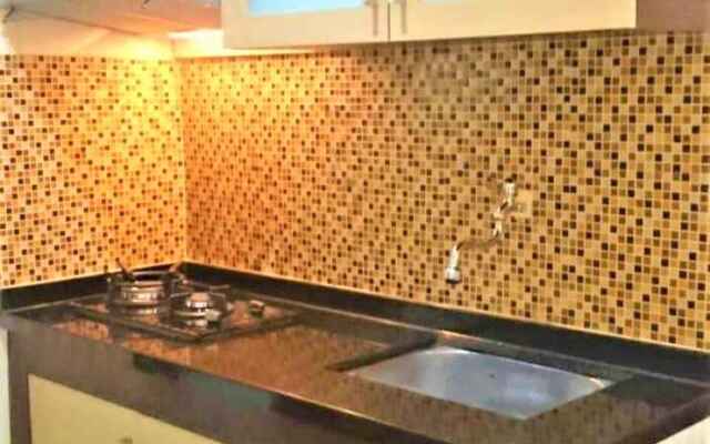 Apartment Sentra Timur By Yosua
