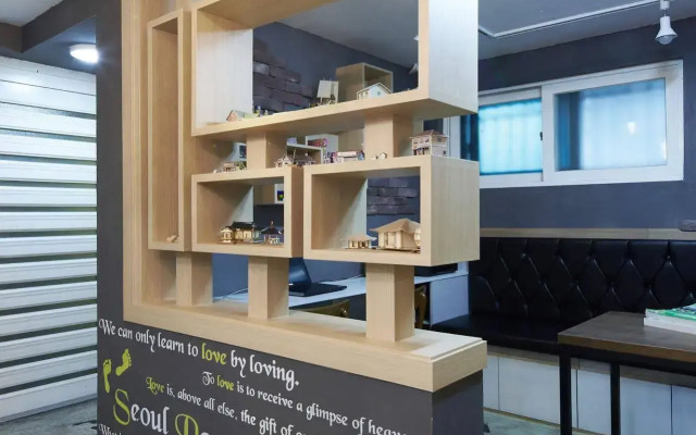 Seoul Station Pencil Hostel