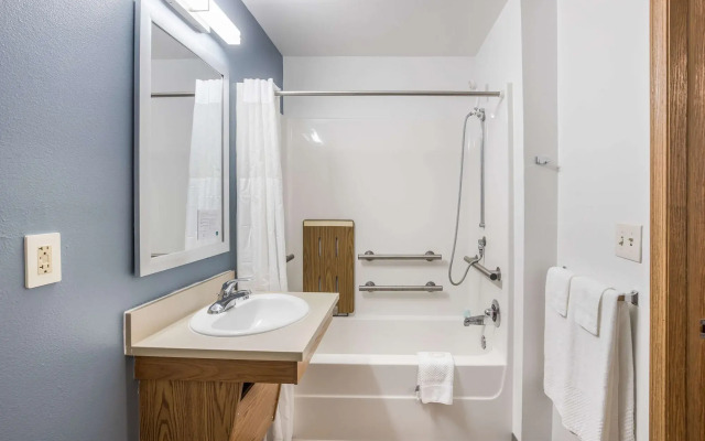 Extended Stay America Select Suites - Tallahassee - Northwest