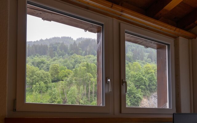 Chrona Bed & Breakfast