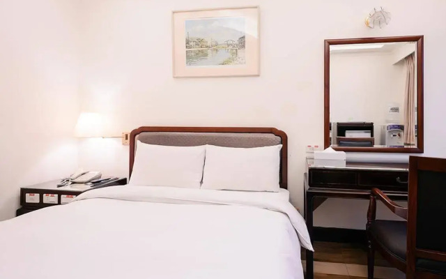 Peach Hotel