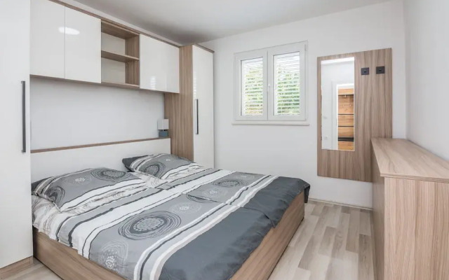 Apartments Loncar