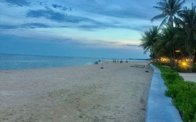 Condo Rain Chaam-Huahin by Joy