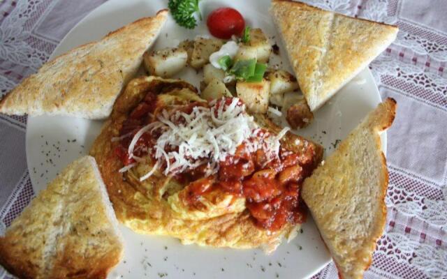 Tong's Story Paternity B&B