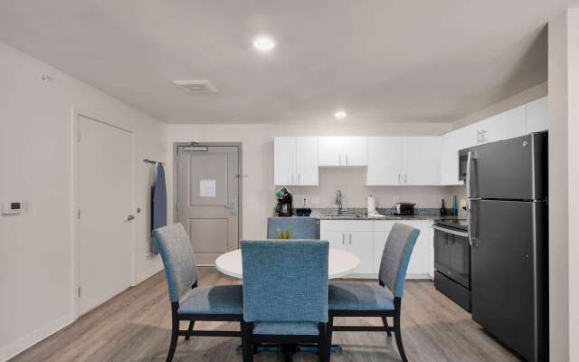 WaterWalk Extended Stay by Wyndham Charlotte - Arrowood