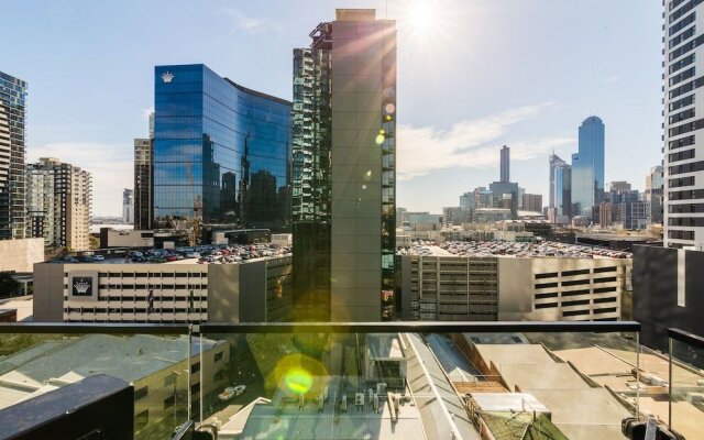 MJ Shortstay Apartments - Platinum Tower