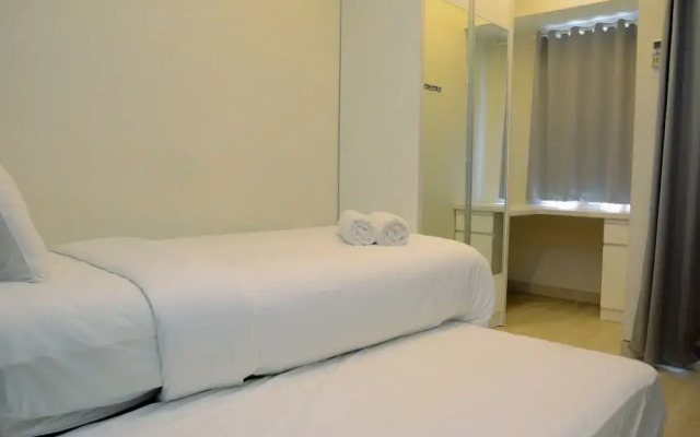 Modern and Full Parquette @ Studio Springlake Summarecon Apartment