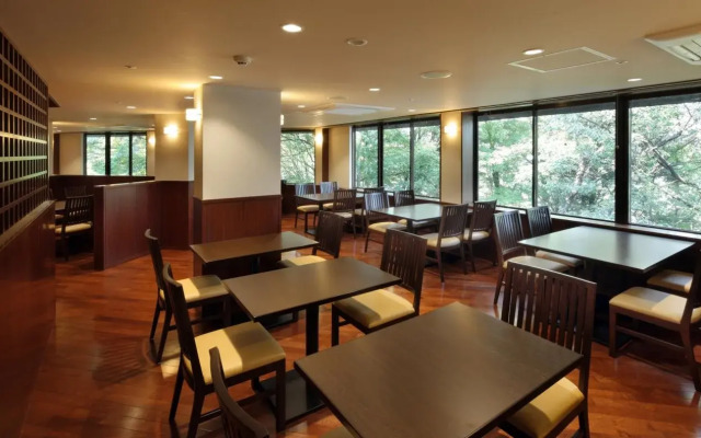 Kagaribi No Yu Ryokusuitei