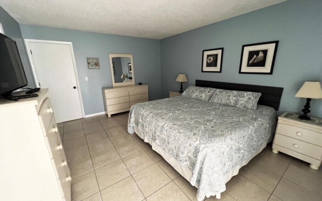 Town Square Treasure