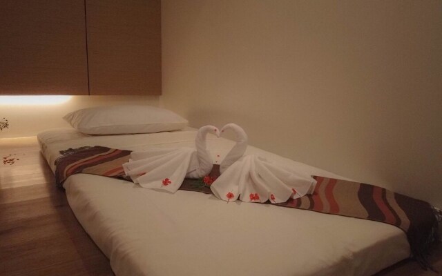 OYO 627 88 Airport Lounge