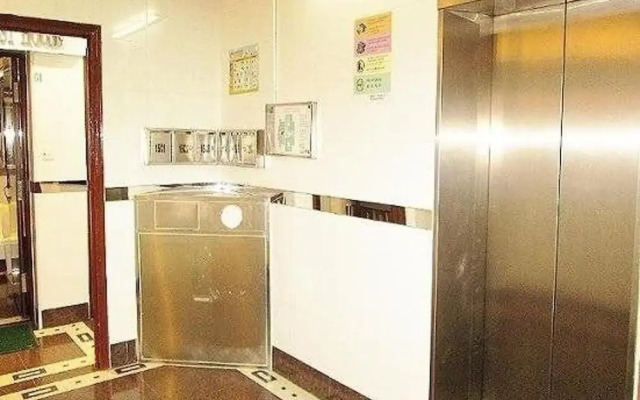 New Las Vegas Guest House 5F
