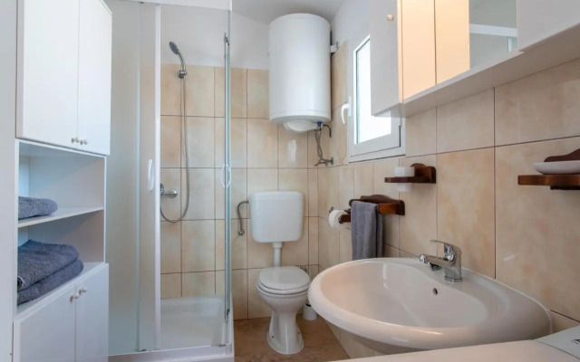 Apartment Lazić Pag