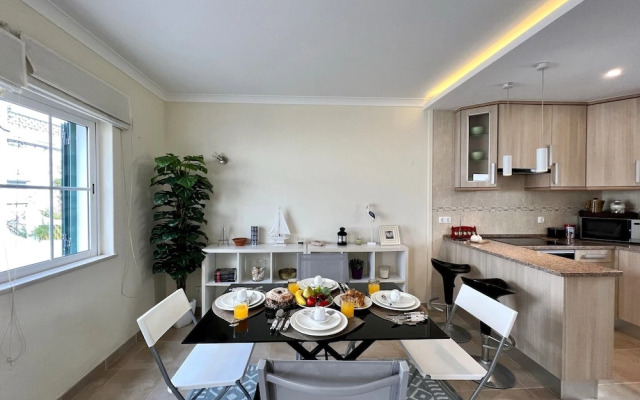 Carvoeiro Terrace by Homing