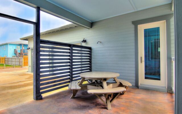 Bella Mar 69 by RedAwning