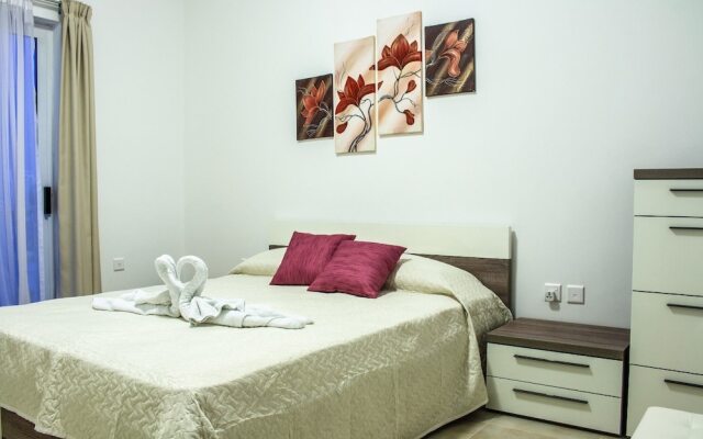 Zinnia Marsascala Apartment