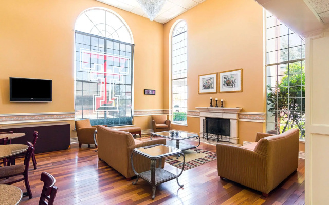 Quality Suites Lubbock Southwest