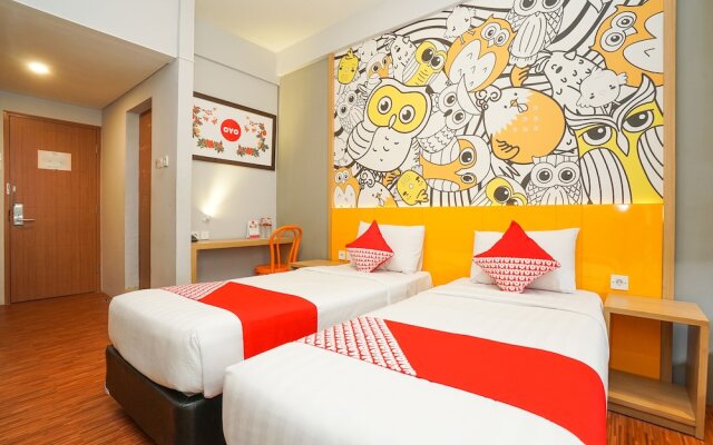 OYO 364 Fame Pavillion Permata