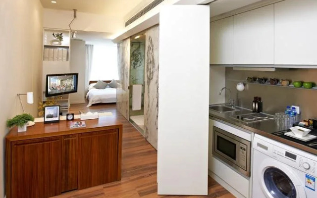 S Suites