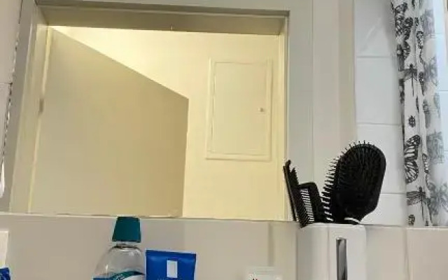 Lovely Furnished Studio Apartment in City Centre